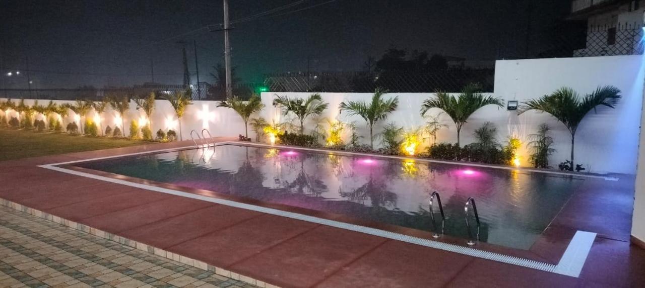 Sb International Hotel & Banquet Dhanbād Exterior foto