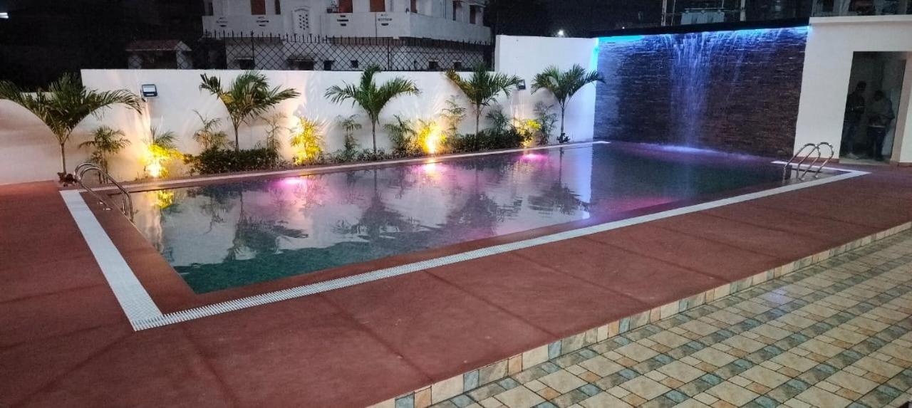 Sb International Hotel & Banquet Dhanbād Exterior foto