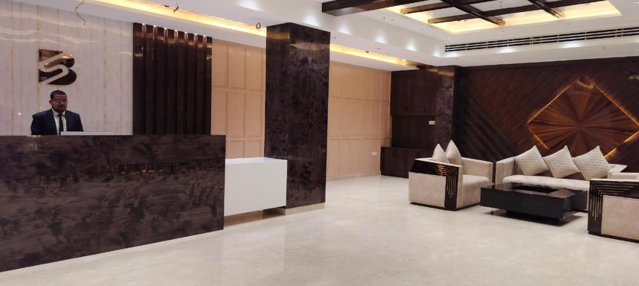 Sb International Hotel & Banquet Dhanbād Exterior foto