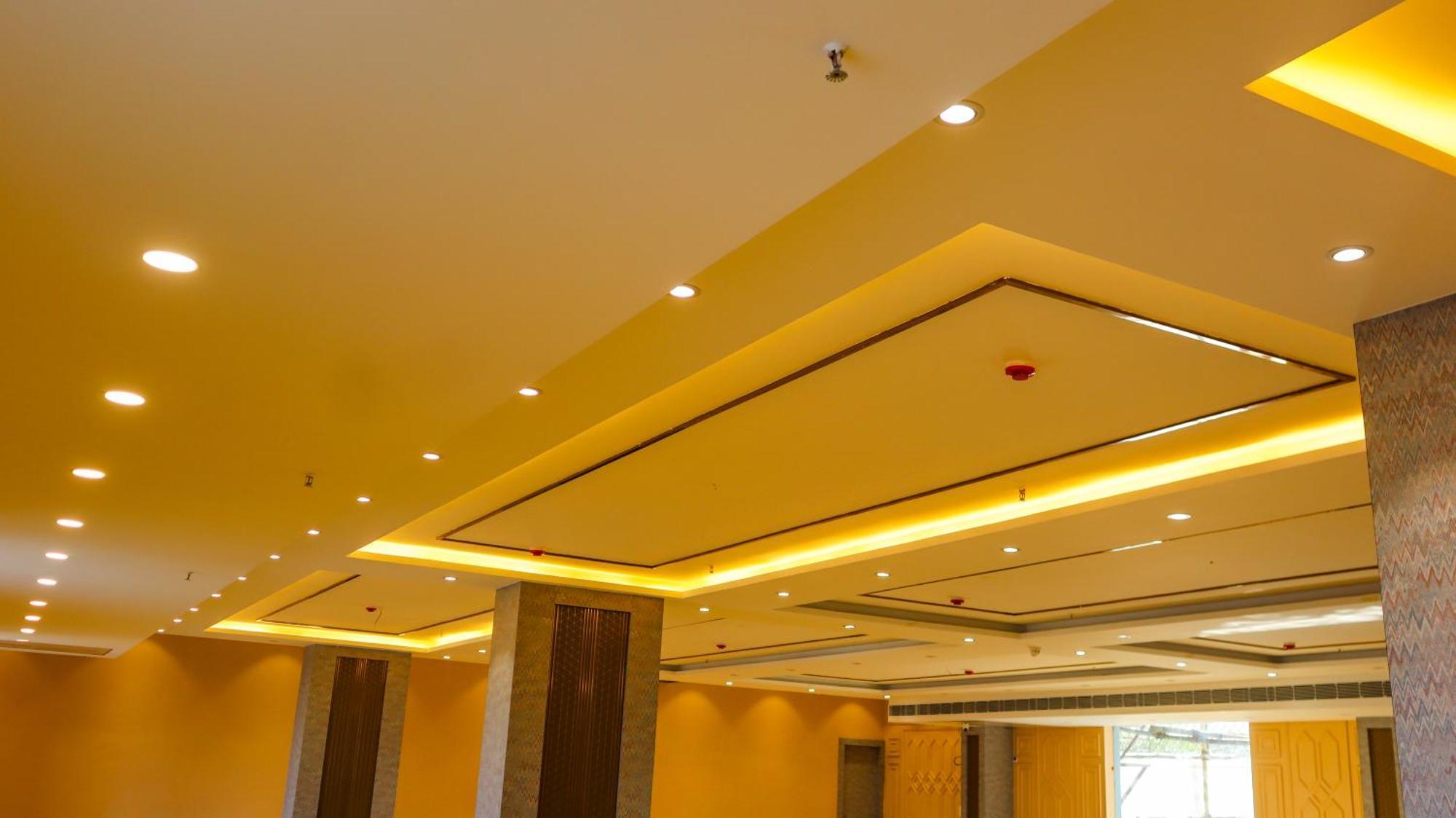 Sb International Hotel & Banquet Dhanbād Exterior foto